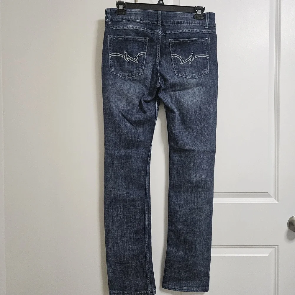 Wrangler Jeans Women 11x36 Dark Blue Straight Leg Embroidered Mid Rise Western